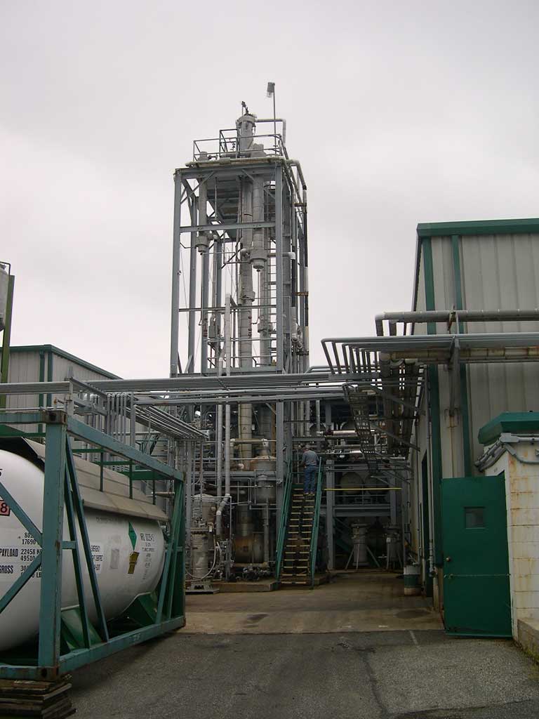 Purification of Refrigerant Mixtures