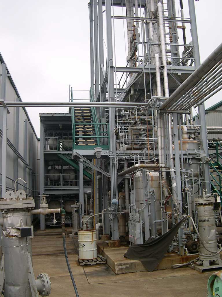 Purification of Refrigerant Mixtures