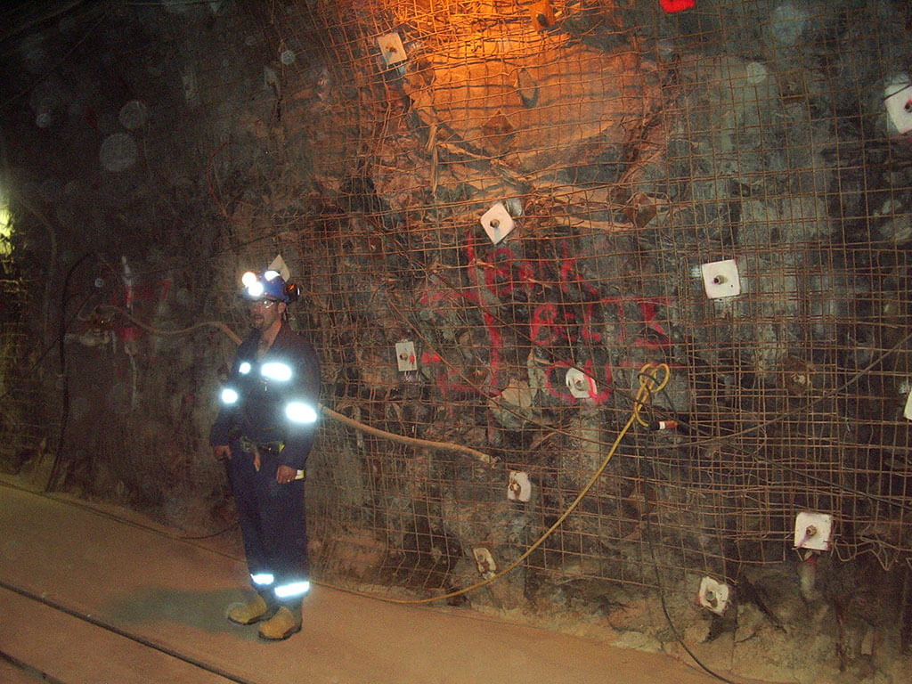 Underground Modular Solvent Recovery and Ultra High Purification System